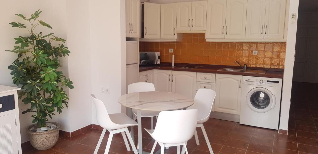 Apartamento Rivas, Junto A La Playa Torrecilla נרחה מראה חיצוני תמונה